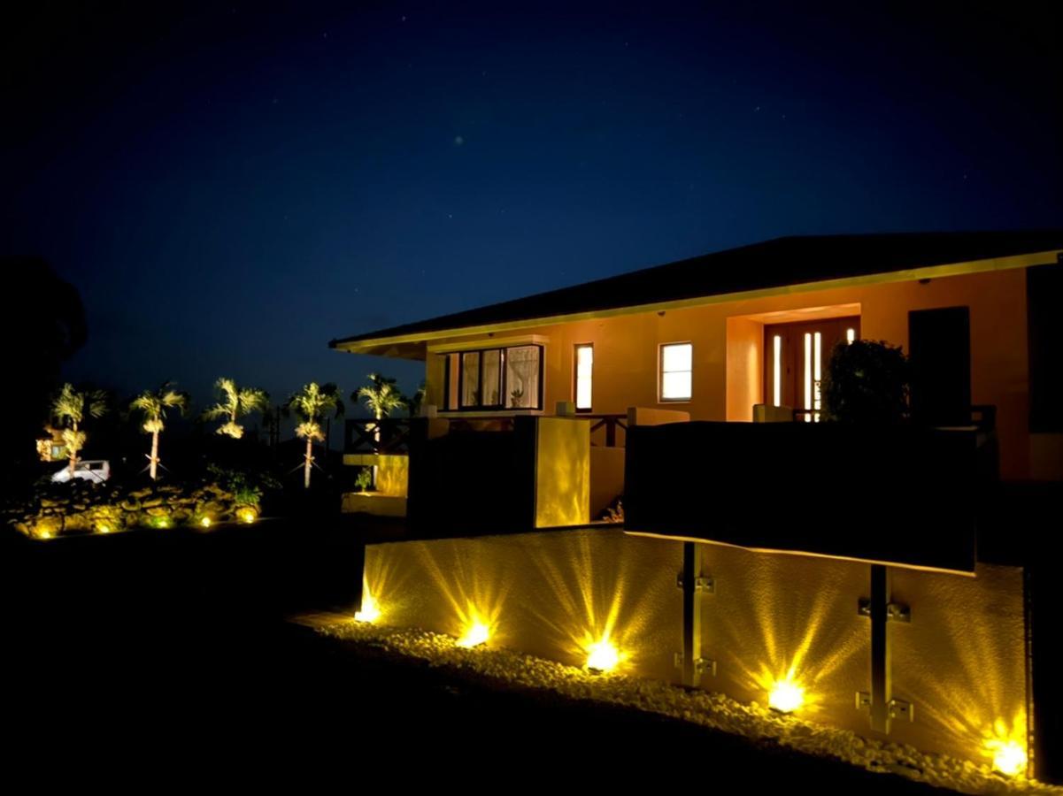 Palm Villa Ishigakijima Karei Ishigaki  Eksteriør billede